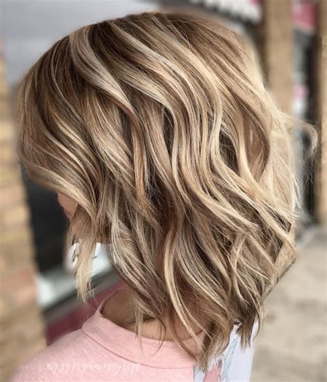 kurze haare 2023|Short Hair Trends 2023: Diese Frisuren sind jetzt。